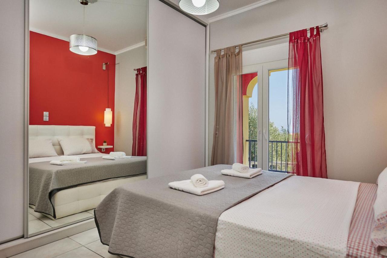P Koklas Apartments Zakynthos Town Exterior foto